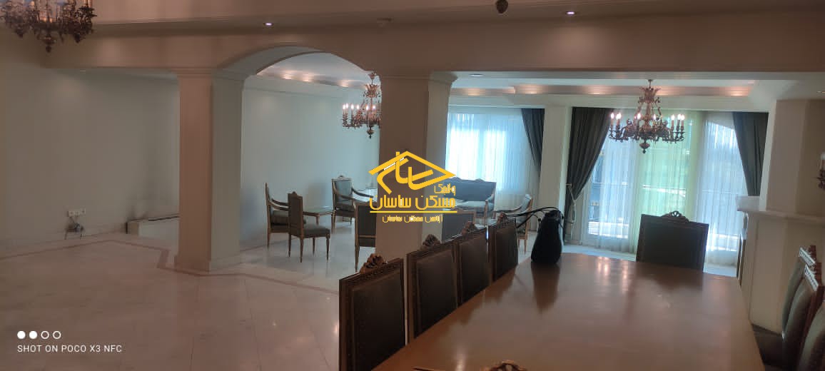 اجاره آپارتمان در محموديه ٢٤٠ متر ٣ خواب خوش نقشه تكواحدي مبله