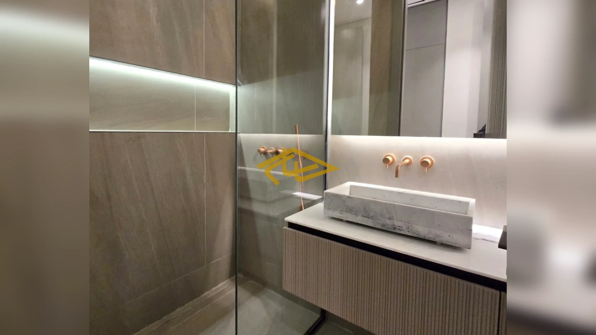 خرید آپارتمان نوساز در زعفرانیه | متراژهای ۲۲۰، ۳۲۰ و ۵۲۰