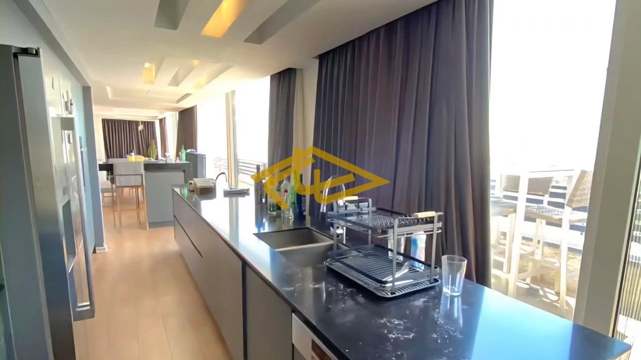 پنت‌هاوس تریبلکس خاص با ویو ابدی در ولنجک