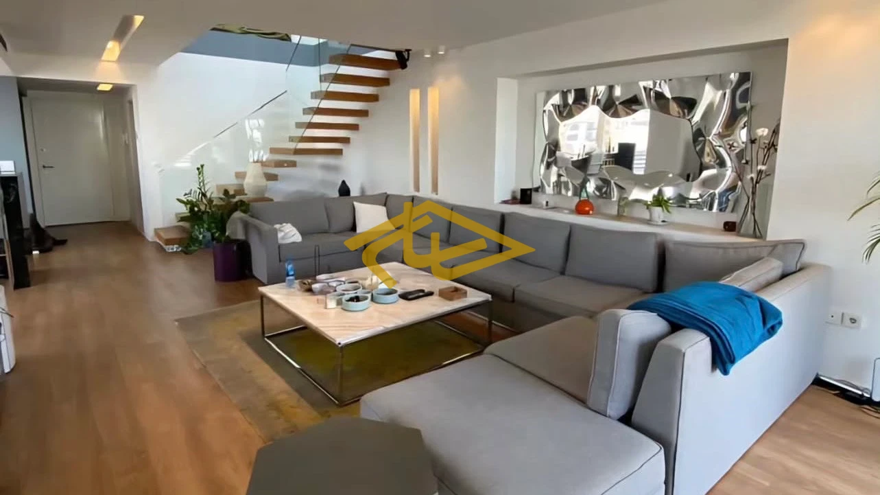 پنت‌هاوس تریبلکس خاص با ویو ابدی در ولنجک