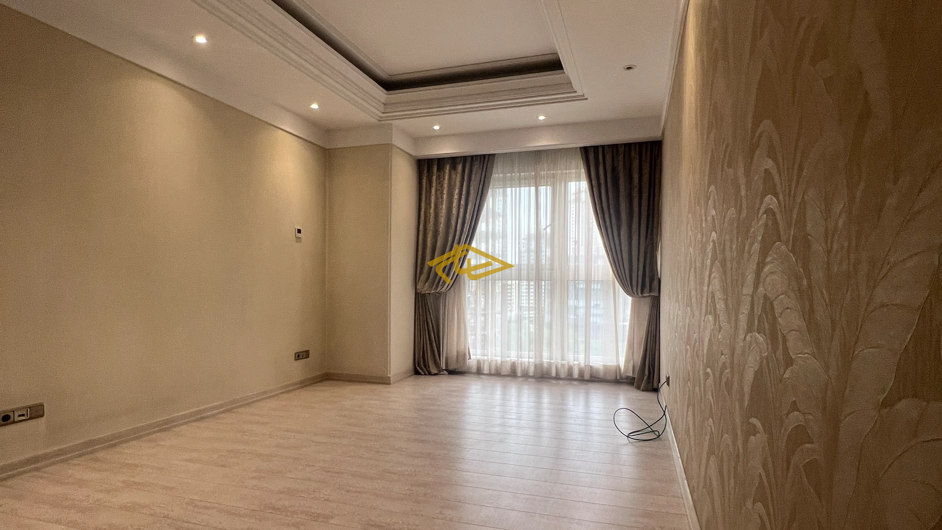 خرید آپارتمان در چناران پارک فرشته