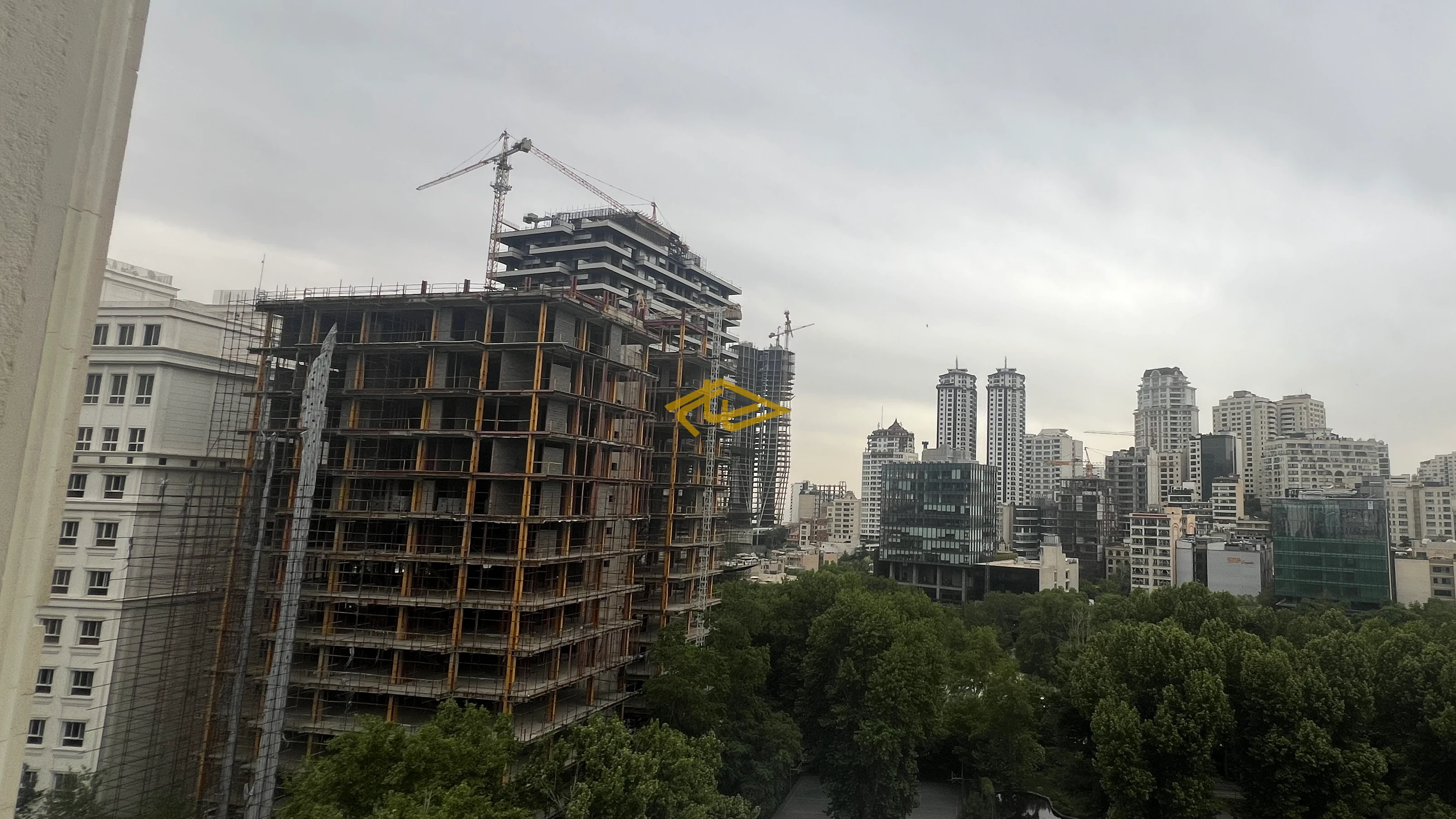 خرید آپارتمان در چناران پارک فرشته