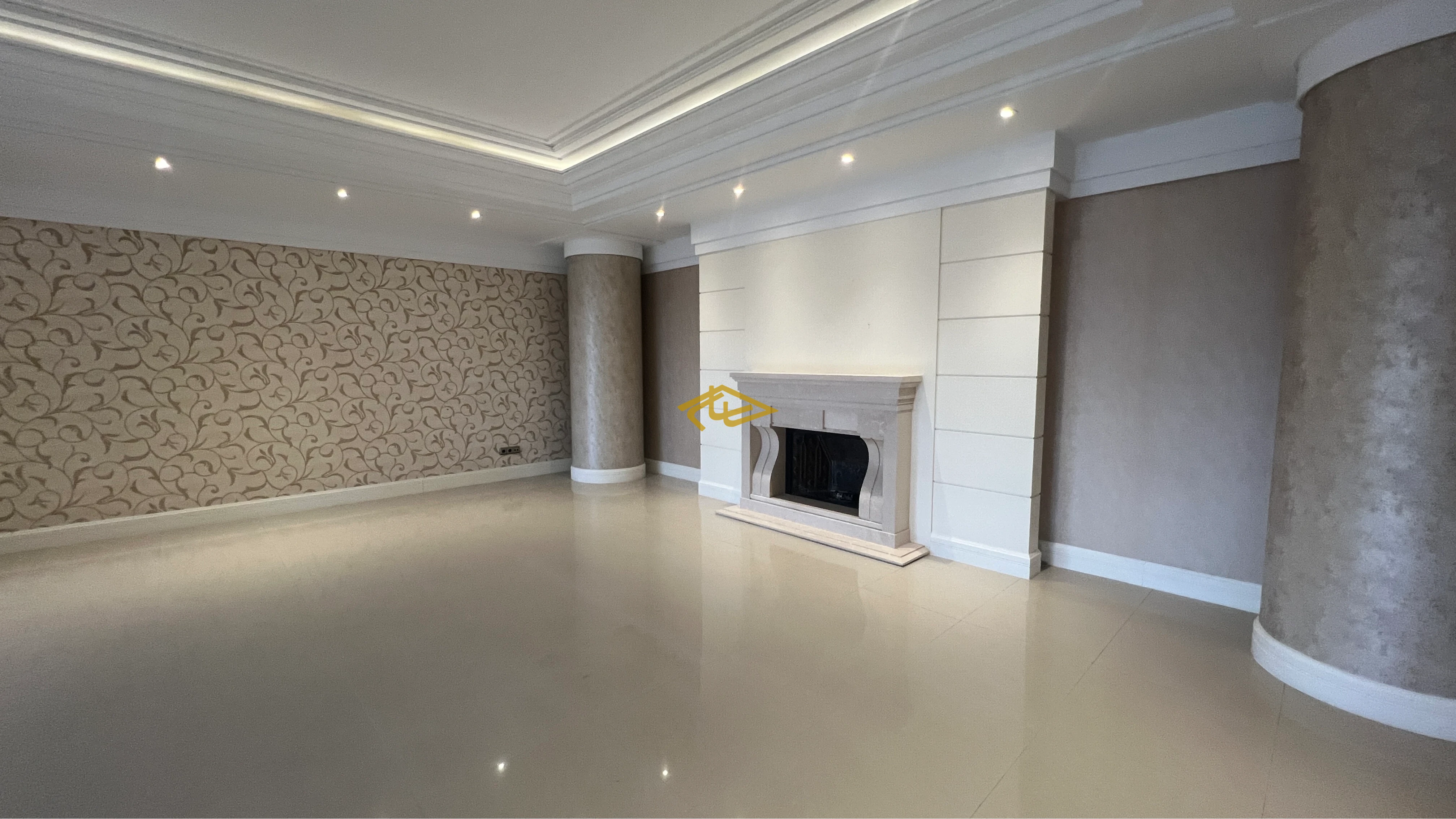 خرید آپارتمان در چناران پارک فرشته