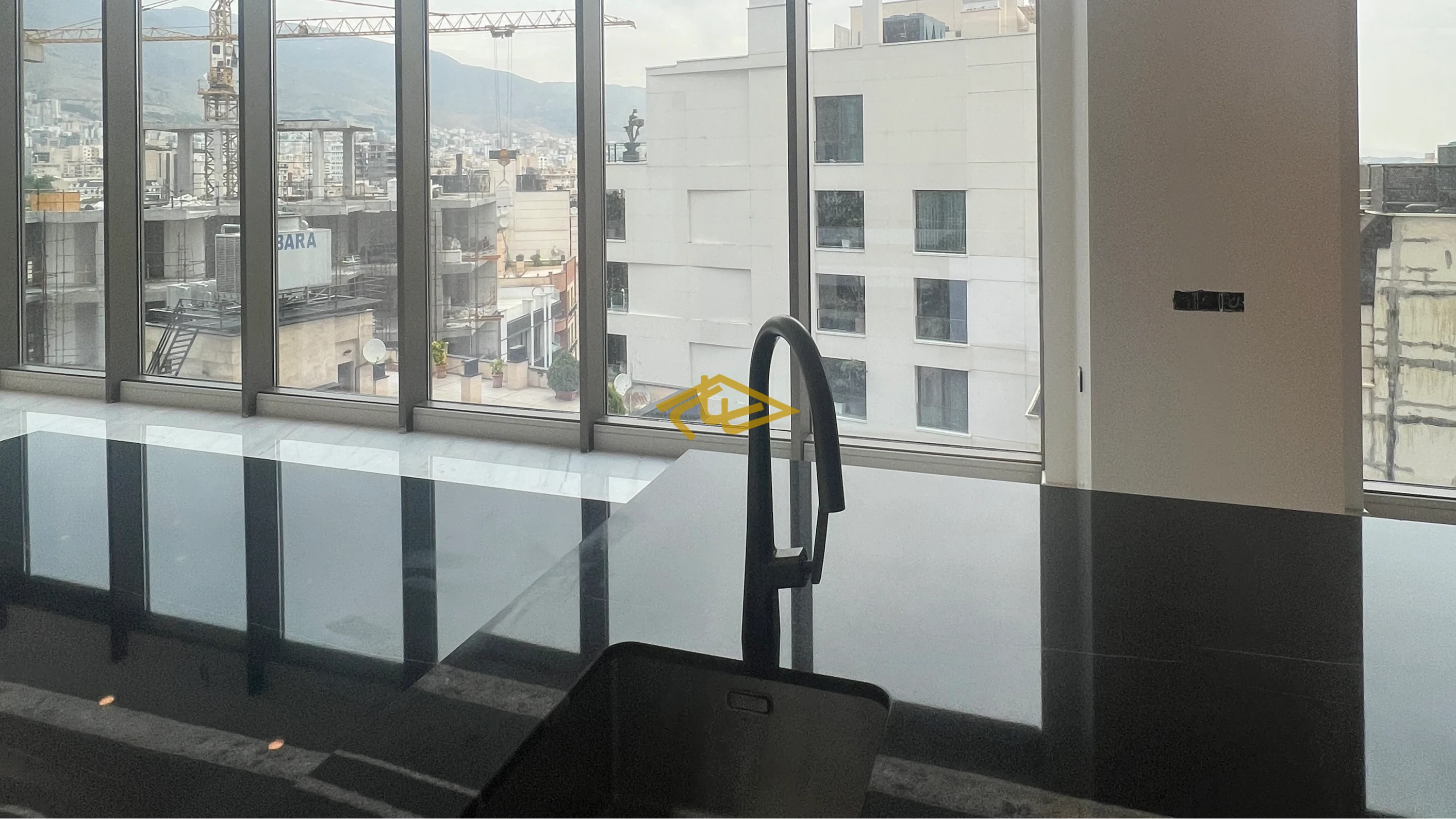 خرید آپارتمان لوکس در فرشته - الهیه | 400 متر فول امکانات