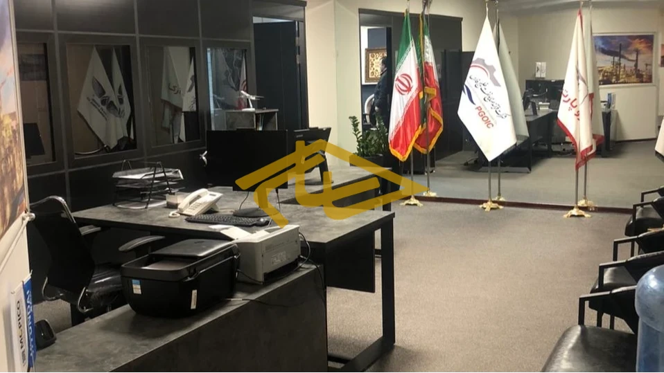 رهن و اجاره دفتر کار ۲۷۰ متری در ولنجک | خیابان ساسان