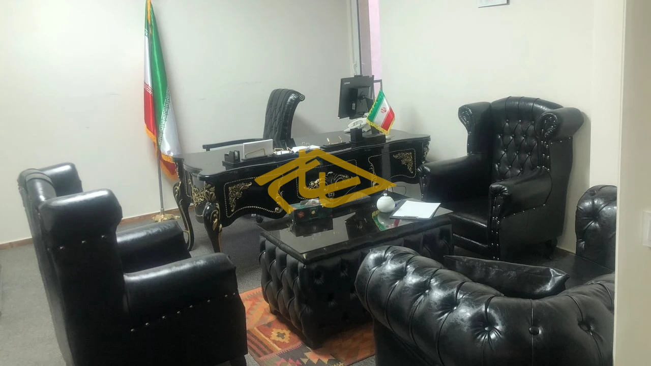 رهن و اجاره دفتر کار ۲۷۰ متری در ولنجک | خیابان ساسان