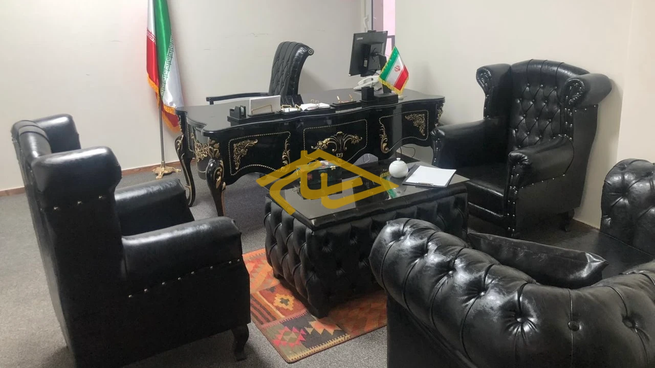 رهن و اجاره دفتر کار ۲۷۰ متری در ولنجک | خیابان ساسان