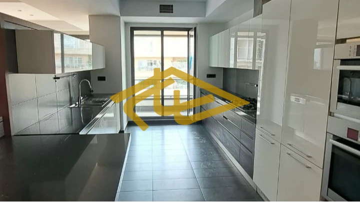 خرید پنت‌هاوس سوپر لوکس در ولنجک تهران | ۲۵۰ متر کلید نخورده