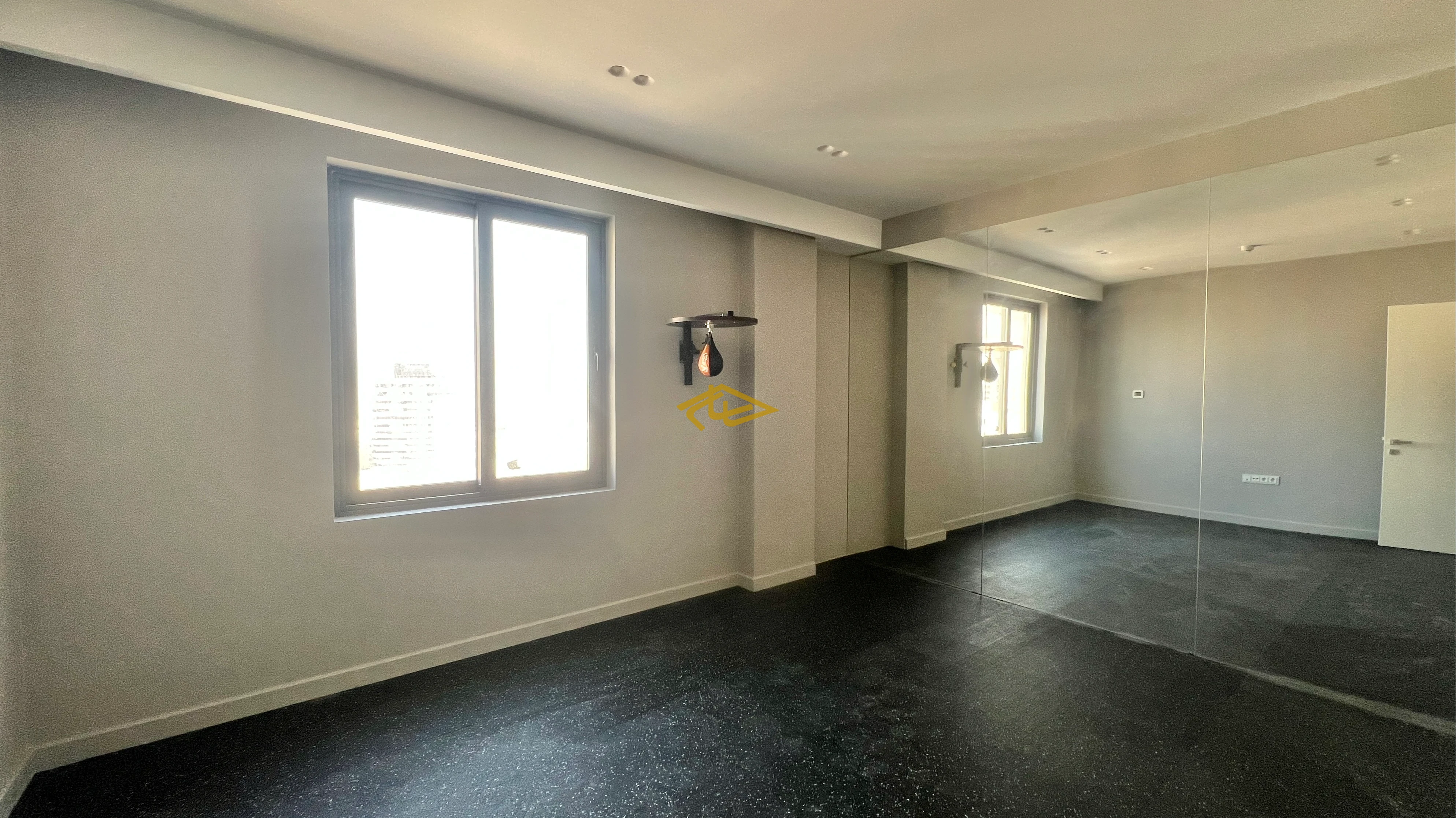 خرید پنت‌هاوس دوبلکس در ولنجک | ۴۵۰ متر