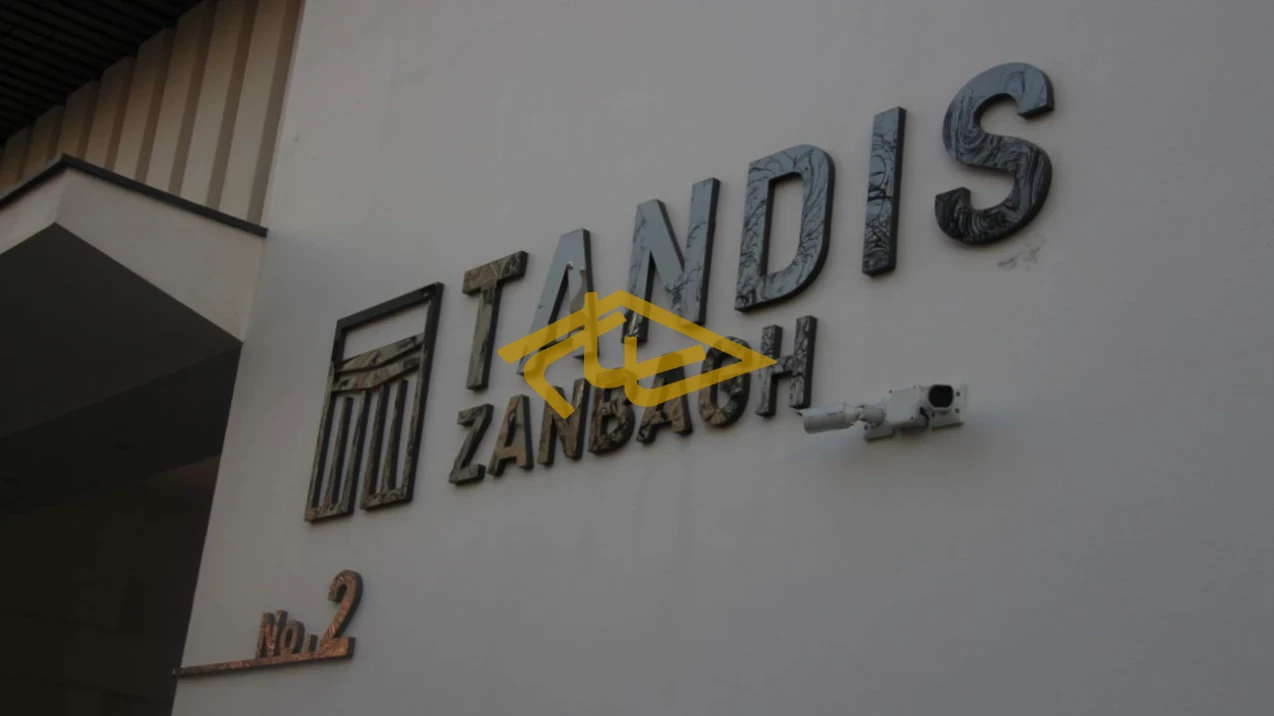 اجاره آپارتمان در برج تندیس زنبق 330 متر تراس قابل چیدمان 3 خواب مستر