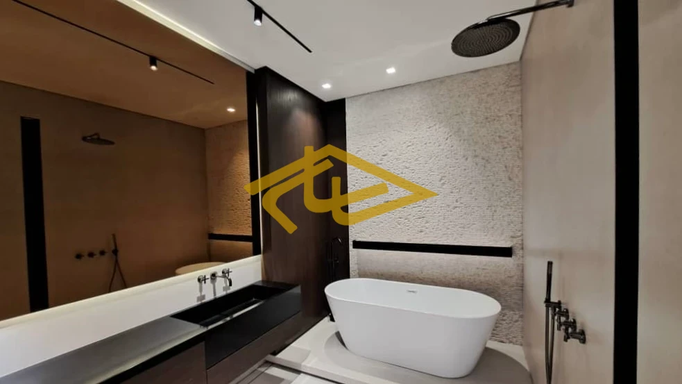 خرید آپارتمان ۵۳۰ متری در زعفرانیه | بازسازی سوپر لوکس