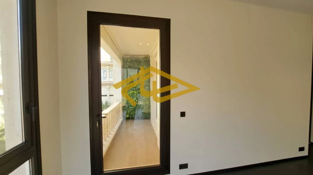 خرید آپارتمان ۵۳۰ متری در زعفرانیه | بازسازی سوپر لوکس