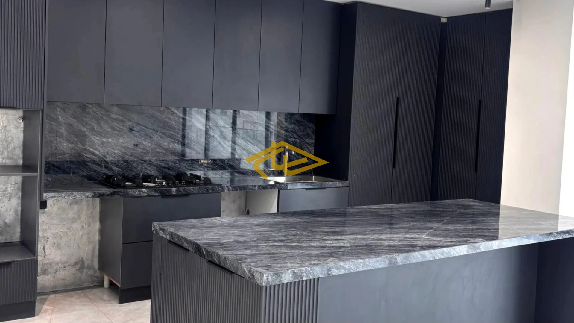 خرید آپارتمان در ولنجک | ۲۵۰ متر تکواحدی سه خواب مستر