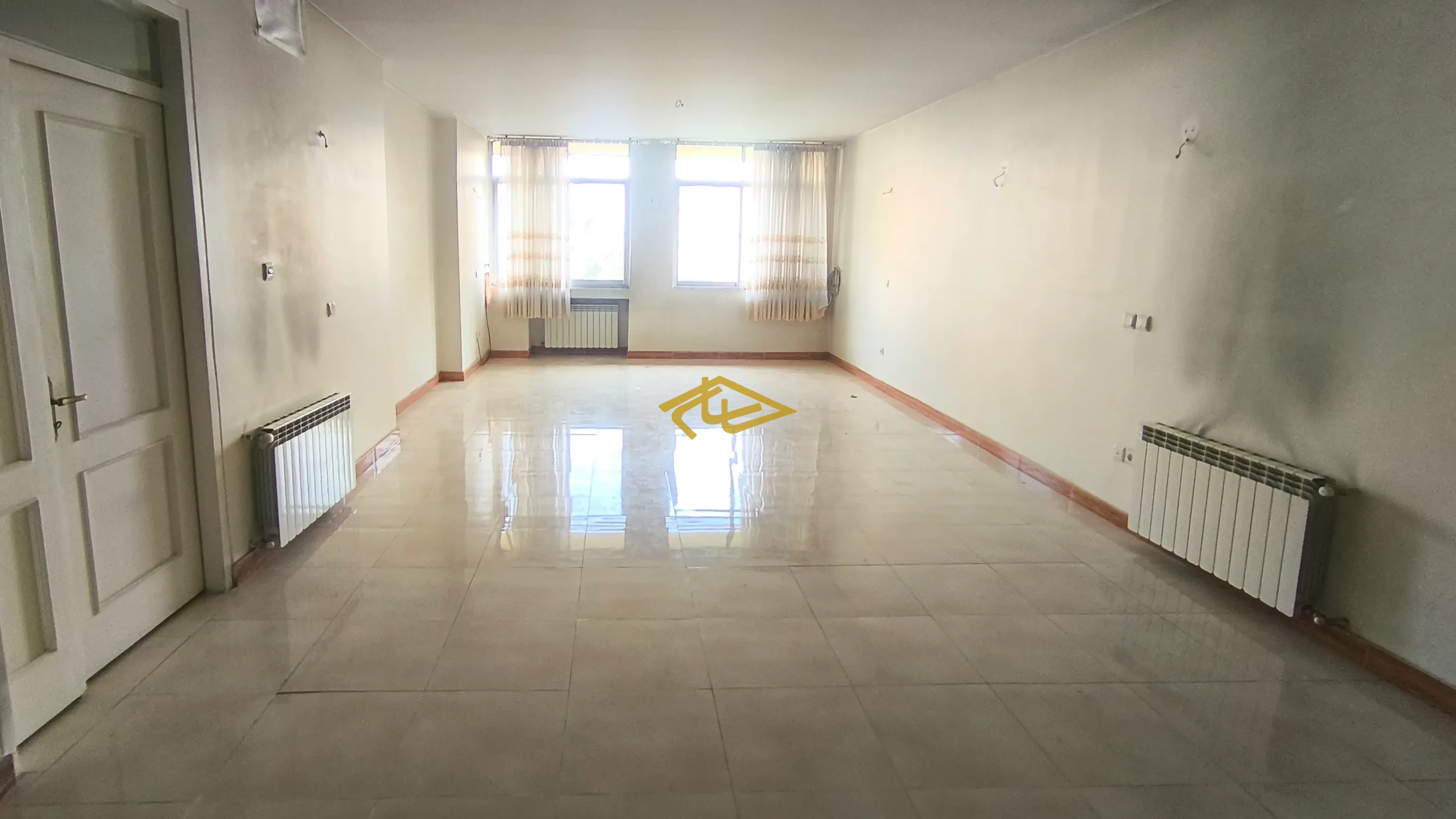 ولنجک ۱۲۵ متر ۲خواب تاپ لوکیشن
