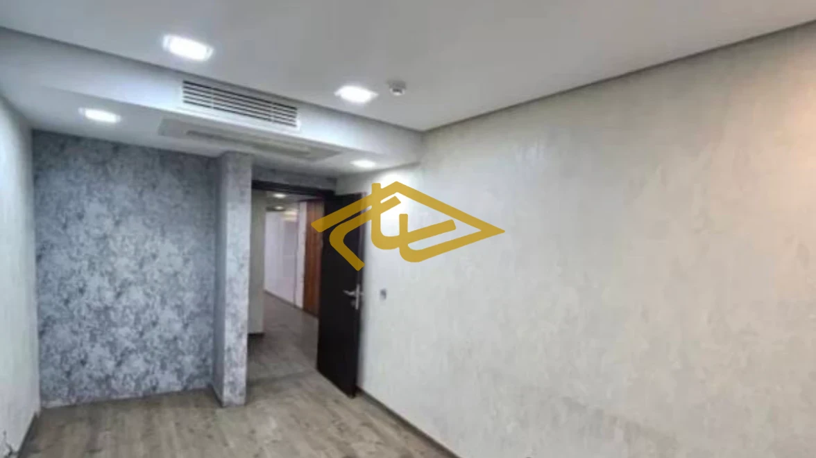 دفتر کار در زعفرانیه