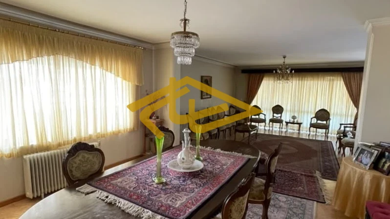 رهن و اجاره ویلای ۲۵۰ متری در شهرک غرب | مبله با حیاط اختصاصی و استخر