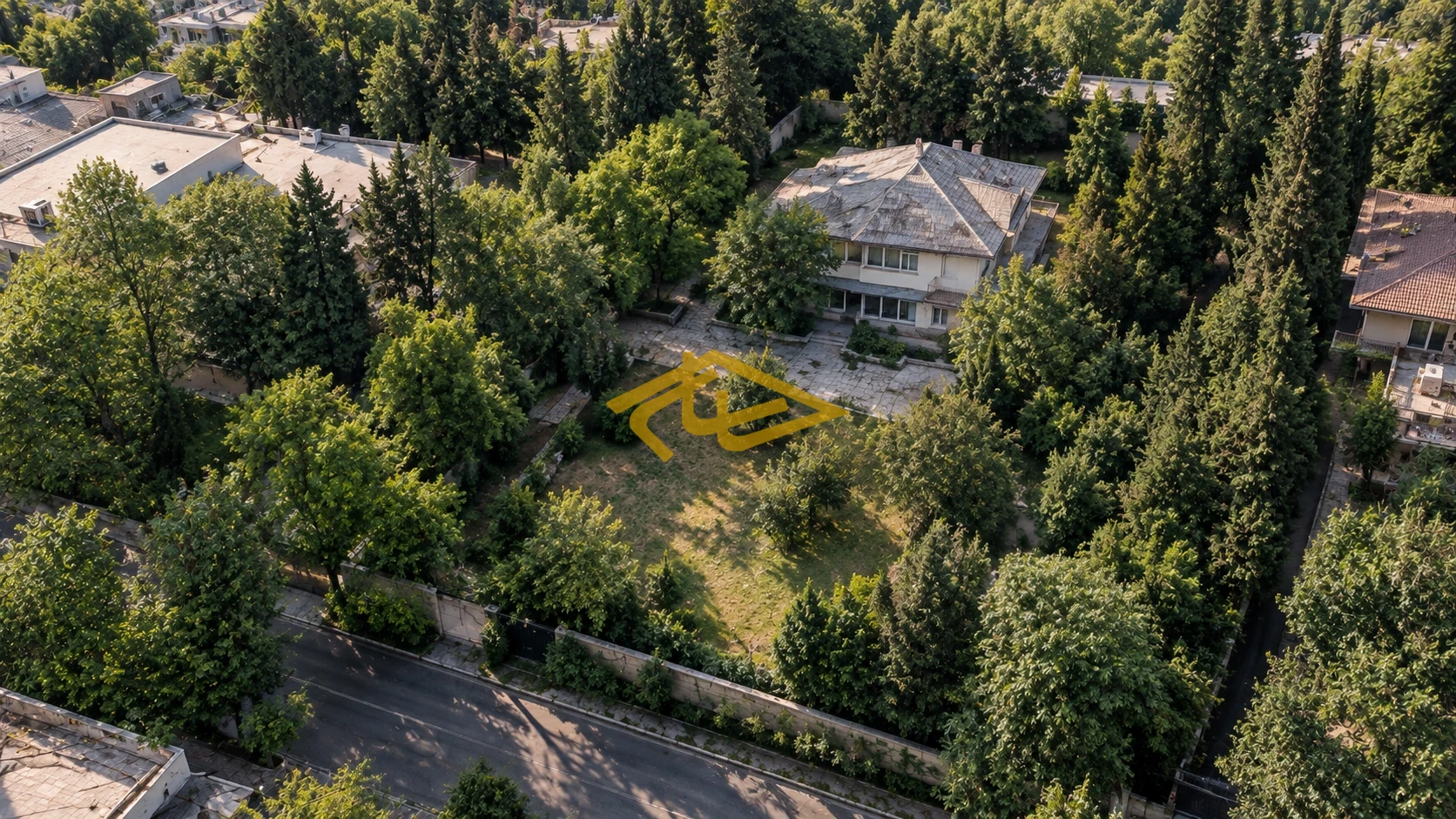 خرید کلنگی در نیاوران