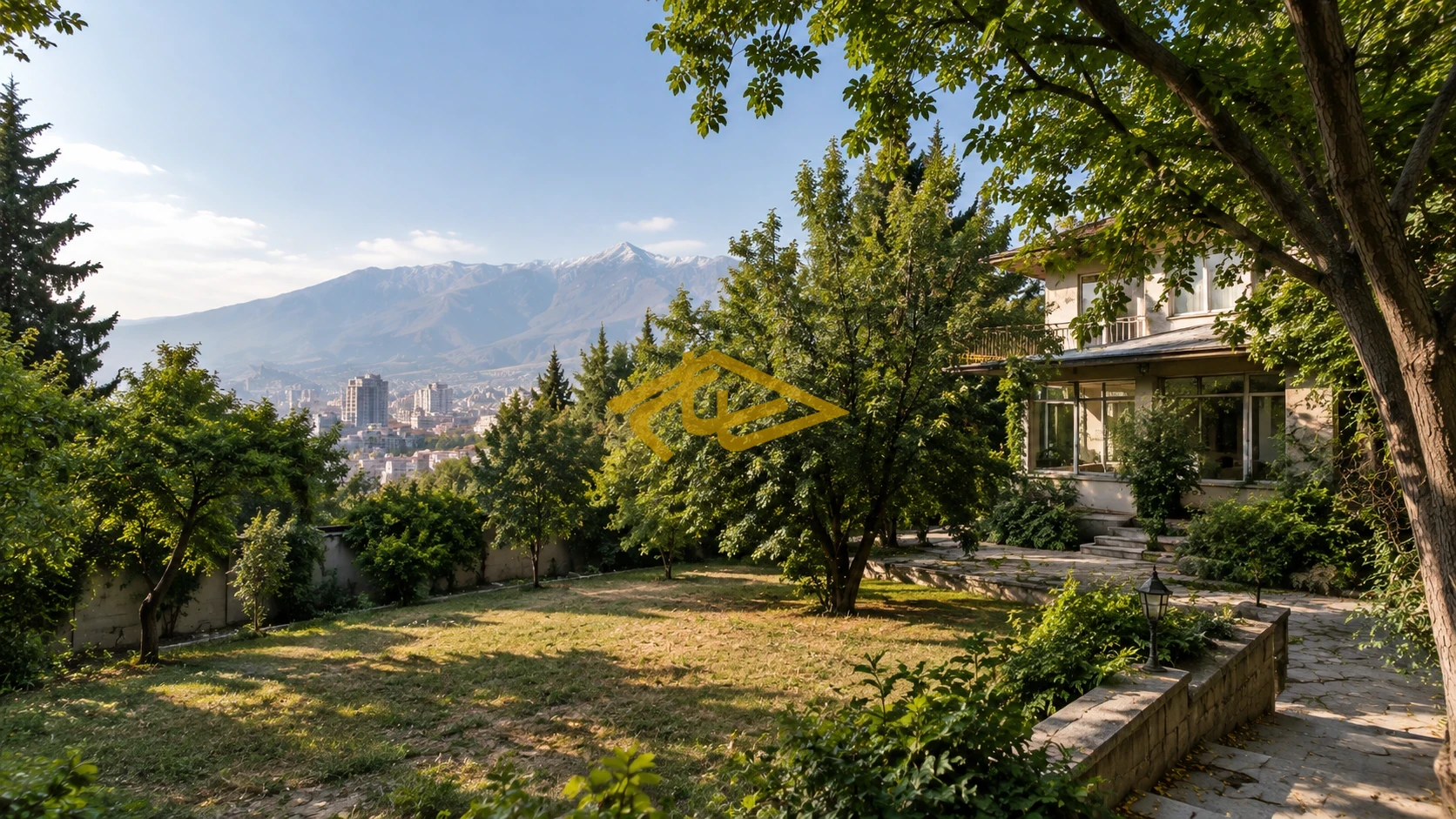 خرید کلنگی ۲۸۰۰ متری در تاپ لوکیشن نیاوران | تک‌مالک