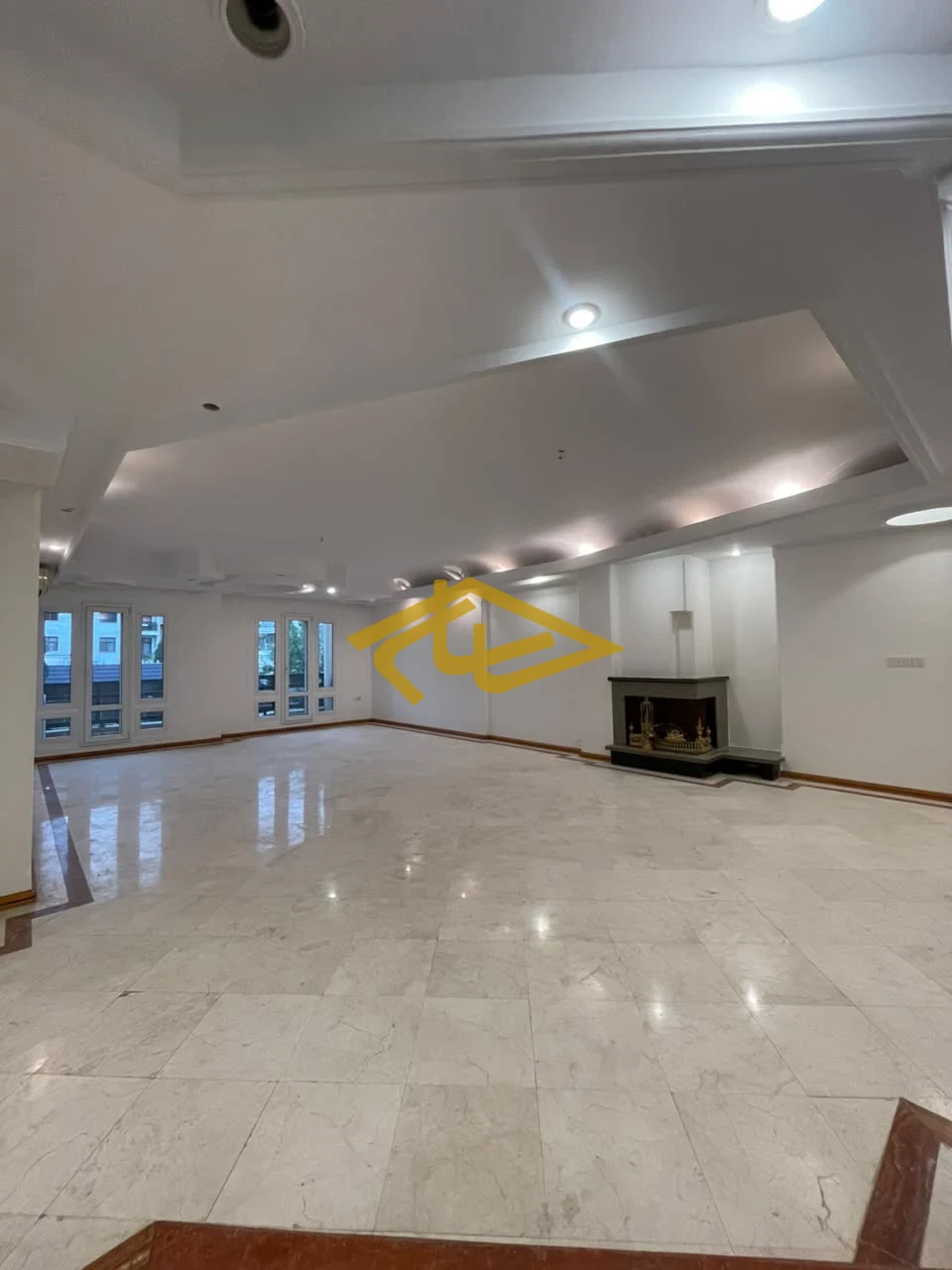 خرید آپارتمان زعفرانیه خیابان جامی