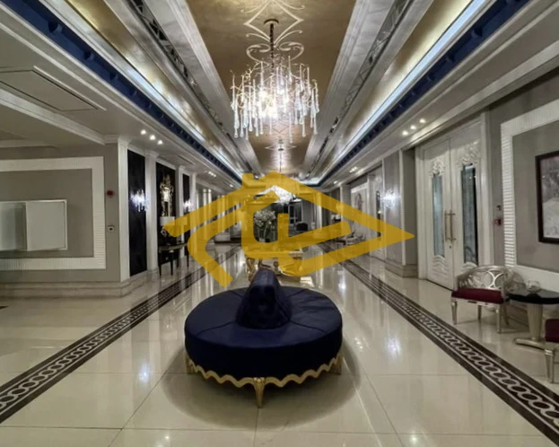 رهن و اجاره آپارتمان ۲۳۰ متری سه‌خواب در زعفرانیه