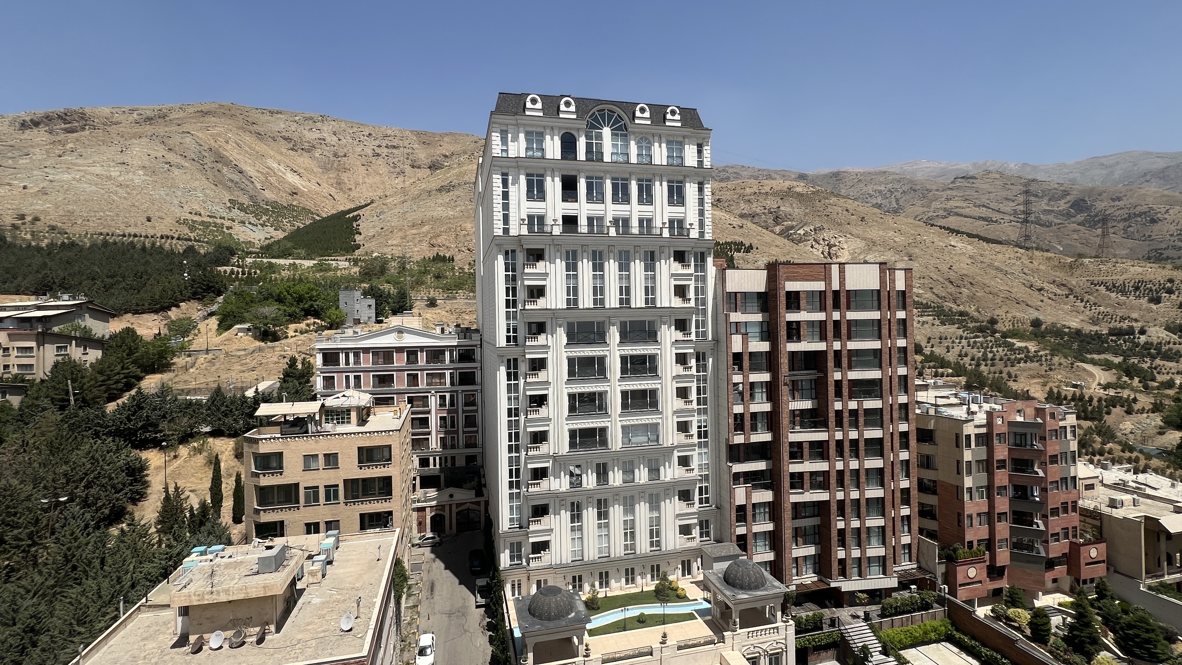 خیابان بیست و ششم ولنجک