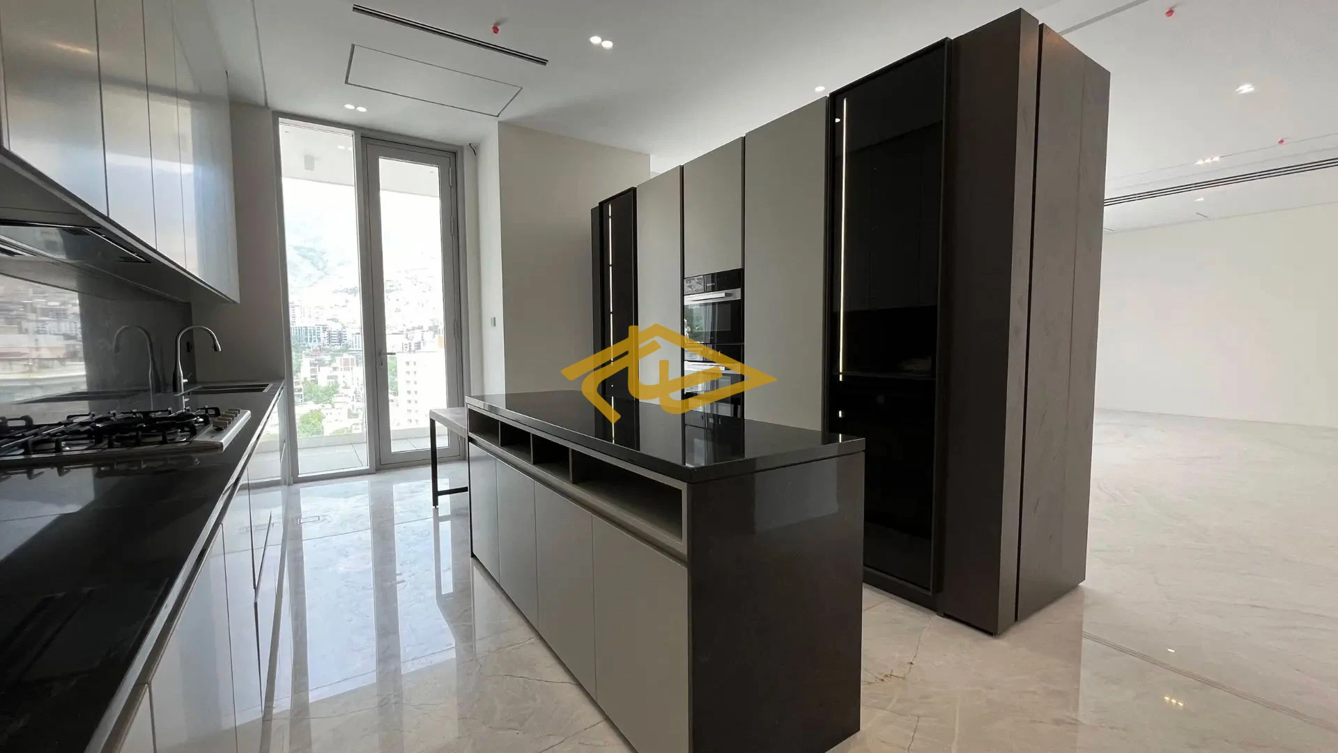 آشپزخانه پارامیس الیت گاردن