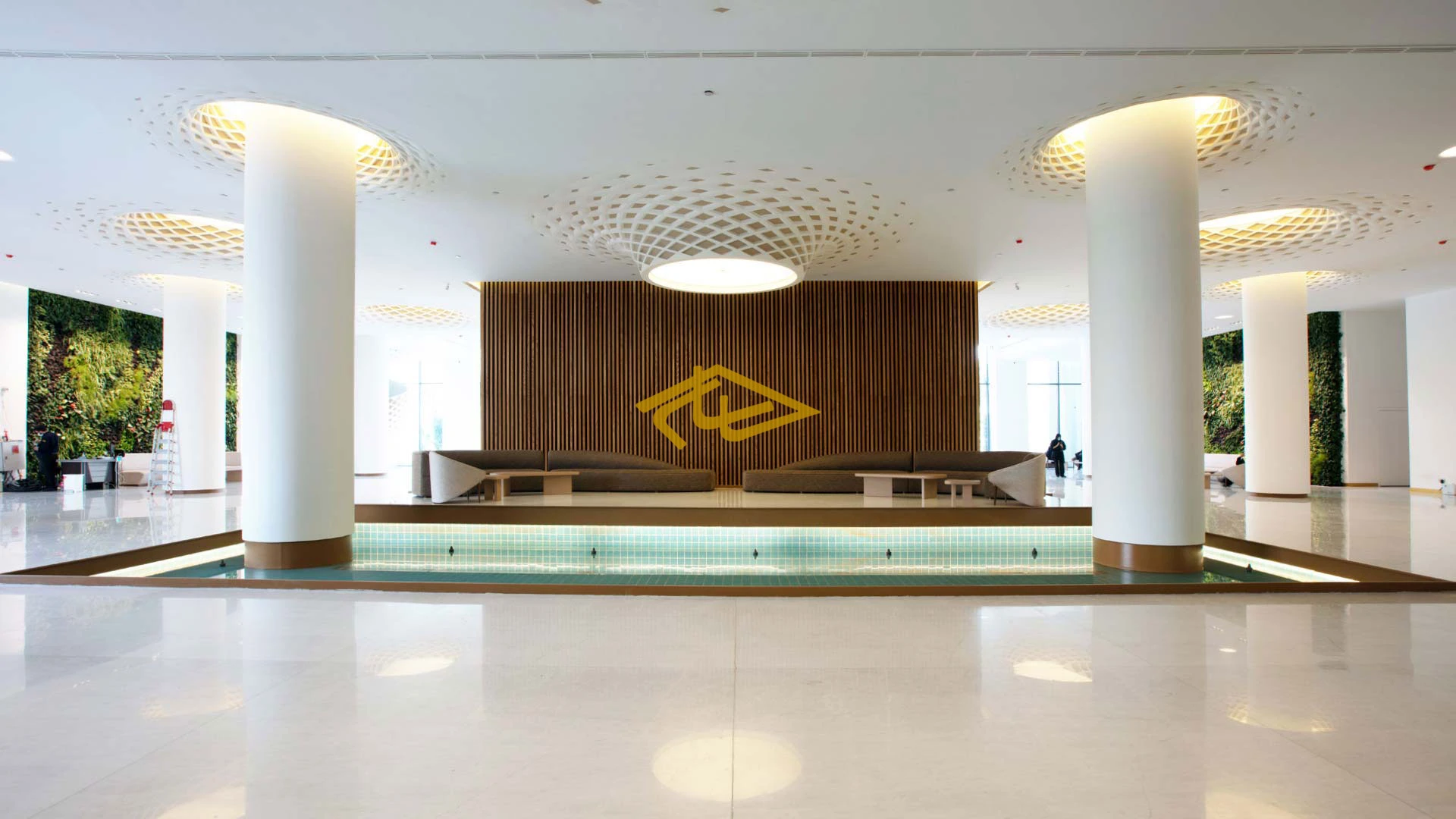 لابی برج کوروش