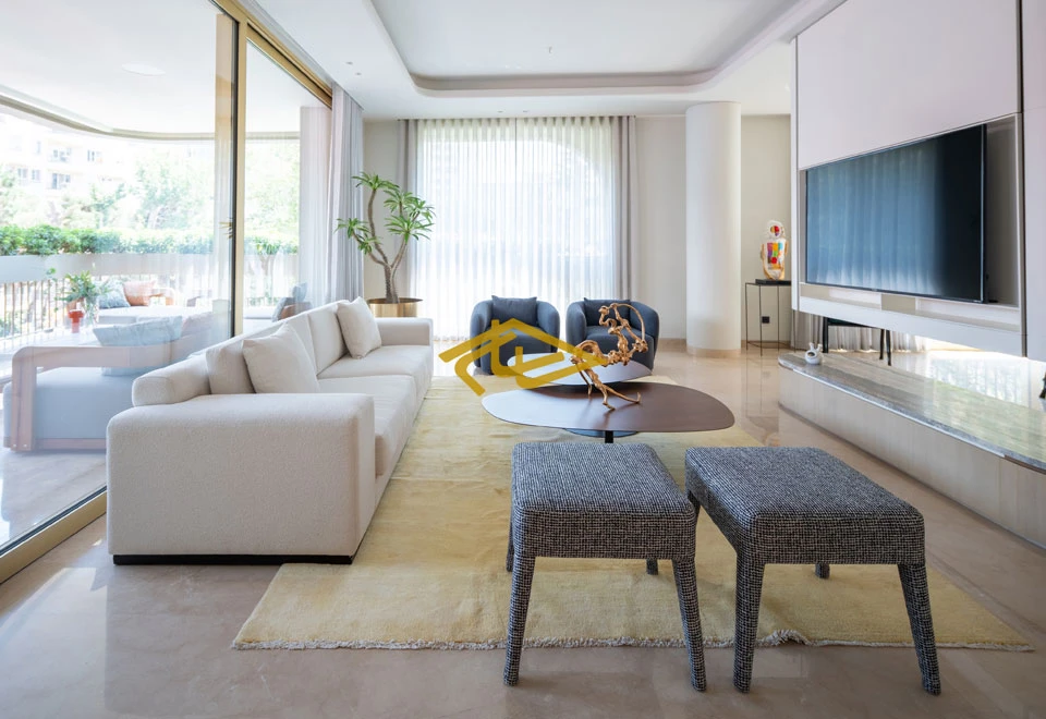 تی وی روم پلاک 18 فرشته