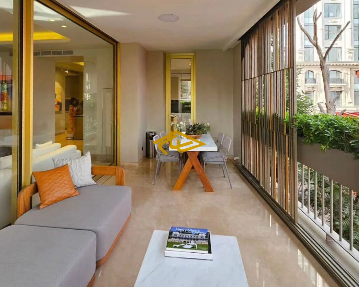 تراس پلاک 18 کوهیار