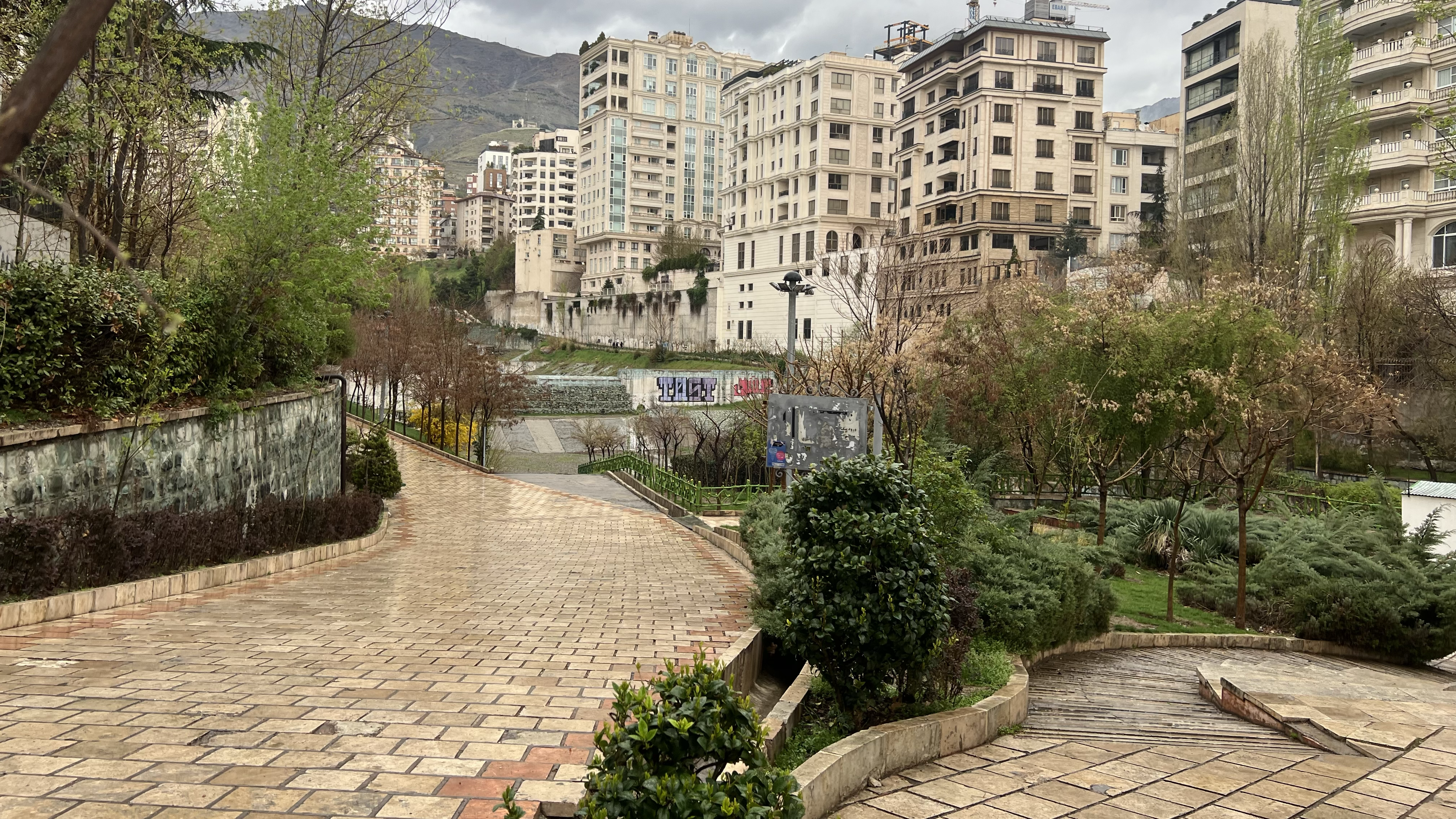 پارک ساسان ولنجک