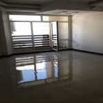اجاره آپارتمان در زعفرانيه ٩٠ متر ٢ خواب خوش نقشه طبقات بالا دسترسي عالي در خيابان هشترودي
