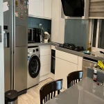 اجاره آپارتمان ۱۰۰ متری دو خوابه در برج الماس ولنجک با چشم‌انداز عالی