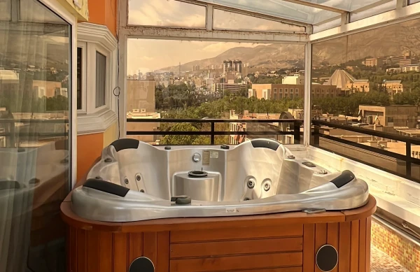 اجاره پنت‌هاوس ۵۰۰ متری دوبلکس در محمودیه | تراس گاردن ۱۰۰ متری